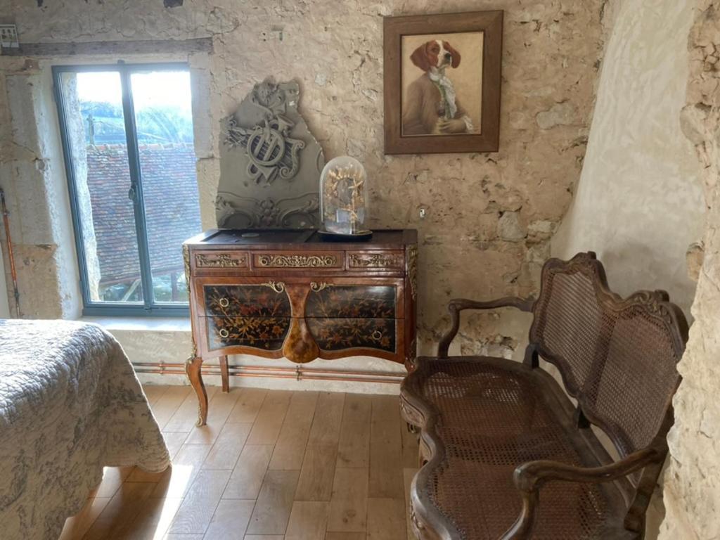Perche King'S Bedroom In Maison Nomade Chic Cour-Maugis-sur-Huisne Exteriör bild